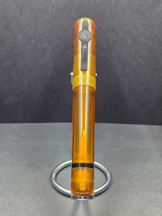 B46 - König - Ultem with black metal accents