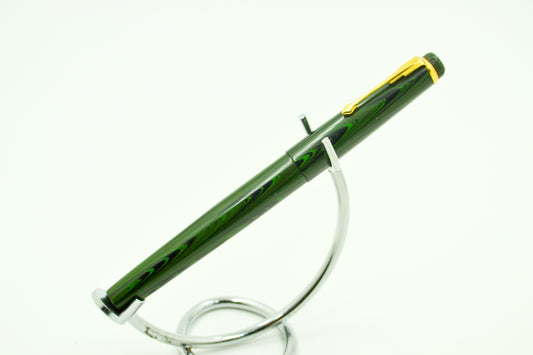 M613C - Americana Slim Black-Green Ebonite