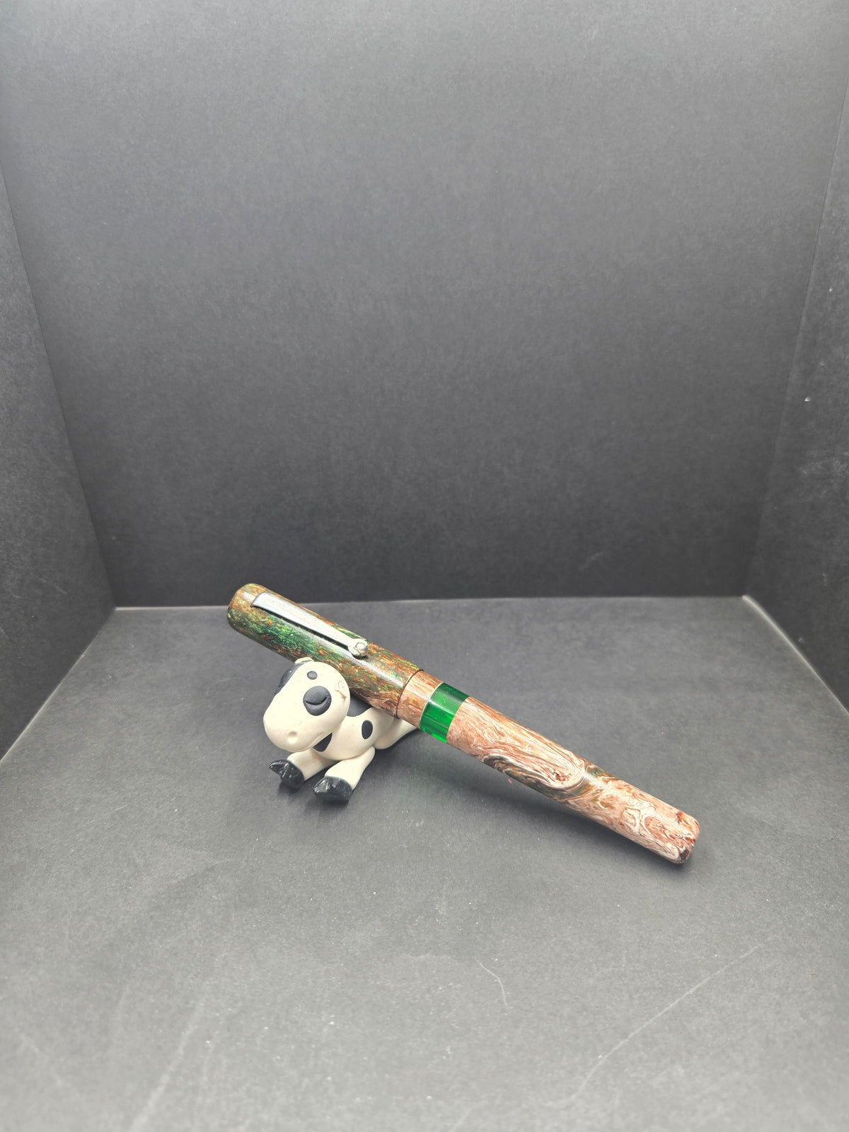 B24 -Fountain Telling - Custom 3 olive martini