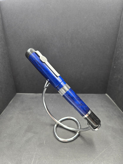 B46 - König - Sapphire blue w/black Trim