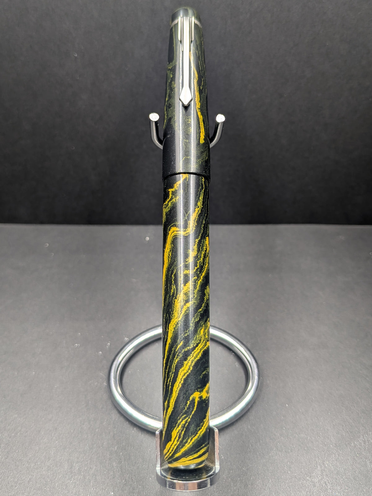 F24 - The Americana - Black and Yellow mottled
