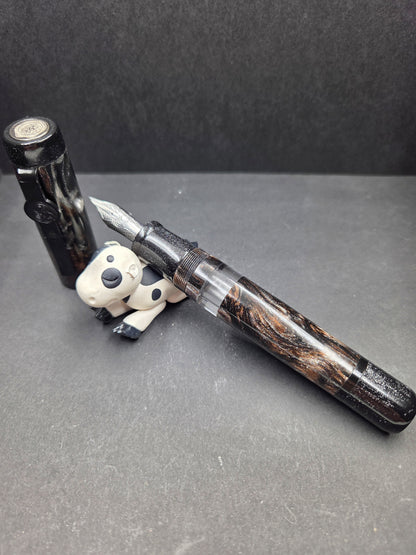B46 - König - Heimdhall - Piston FIller (Black resin accents with Black metal accents)
