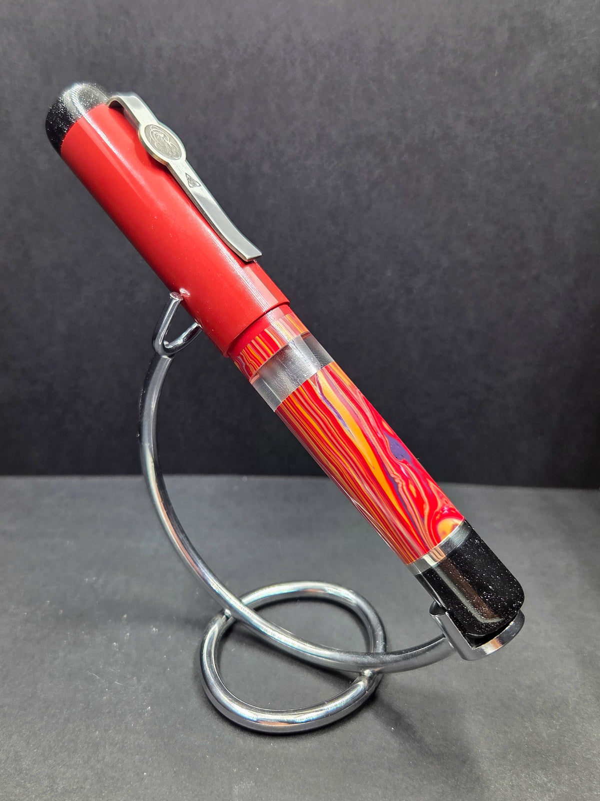 B46 - König - Synthetic Stone with Red Ebonite and black accents