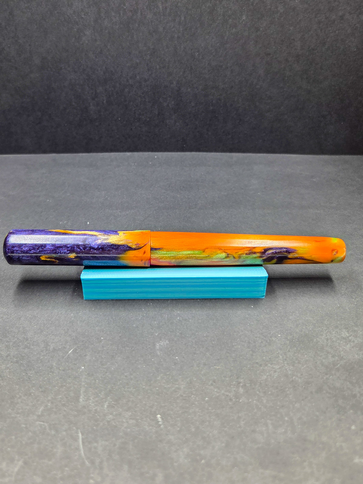 B14- (Pasquale) - Erste - Purple-Yellow-Red swirl