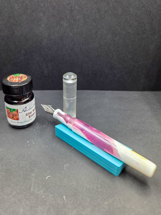 B14-  Erste - White-Fuchsia-Yellow w/ Transparent cap