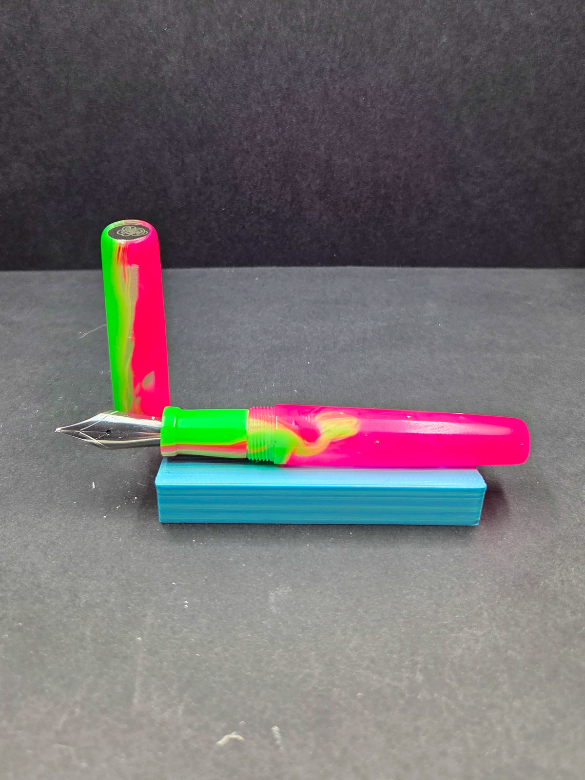 F14 - Taschenstift - neon explosion