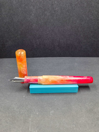 B14-  Erste - Read and Peach