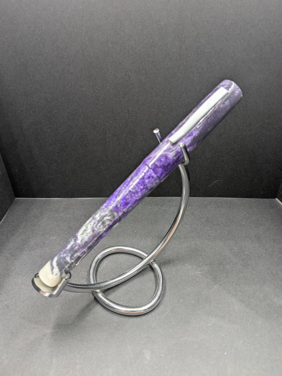 B24 - Purple and White