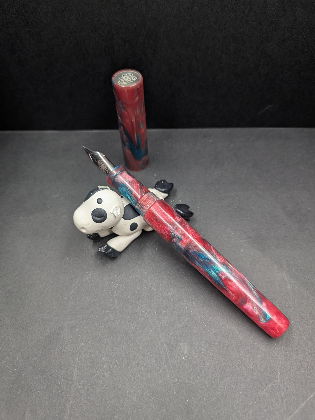 B24- Pink, turquoise, red