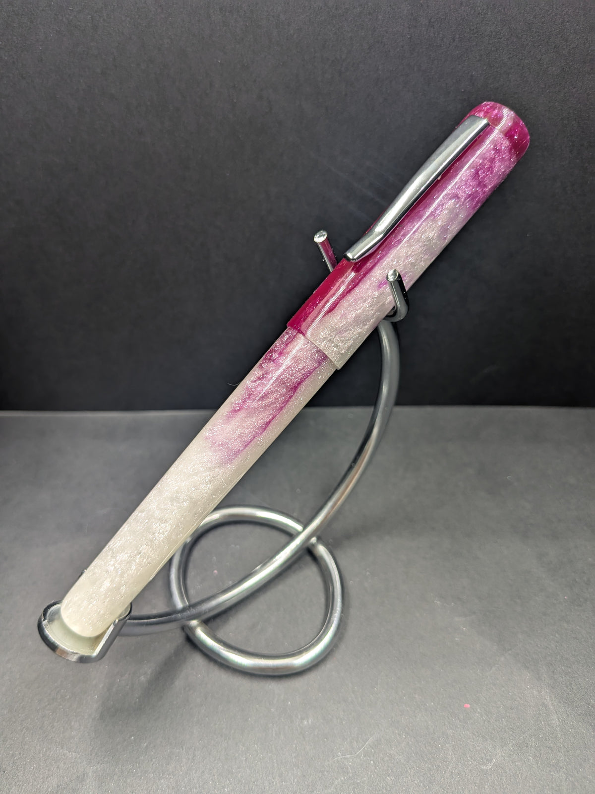 B24 - SNR - Raspberry Cheesecake (with Clip)
