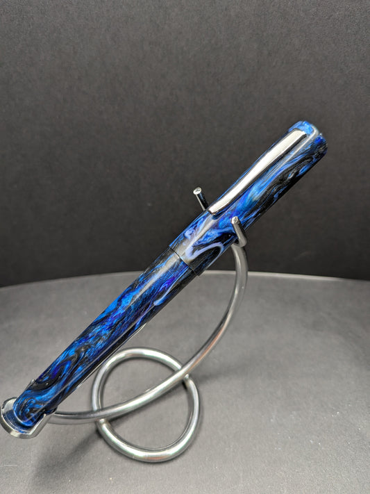 B24 - (Pasqualie) - Deep Blue Sea