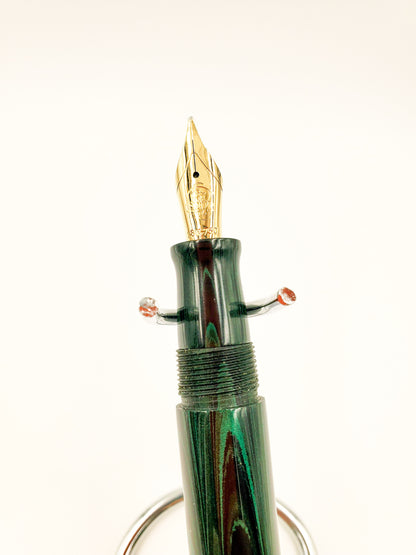 M615C - Black-Green Ebonite - JOWO 18K Gold Broad Nib