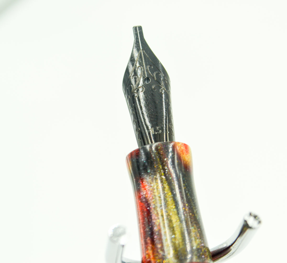 M464C - RedDragon Diamond Cast - Jowo 1.5 nib Black Lacquer