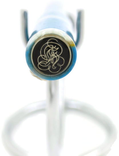 M514C - Empryean (w / Finial Medallion)