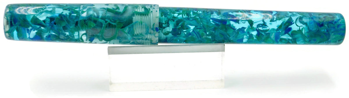 L36 - Evancio -Turquoise ribbon Demonstrator