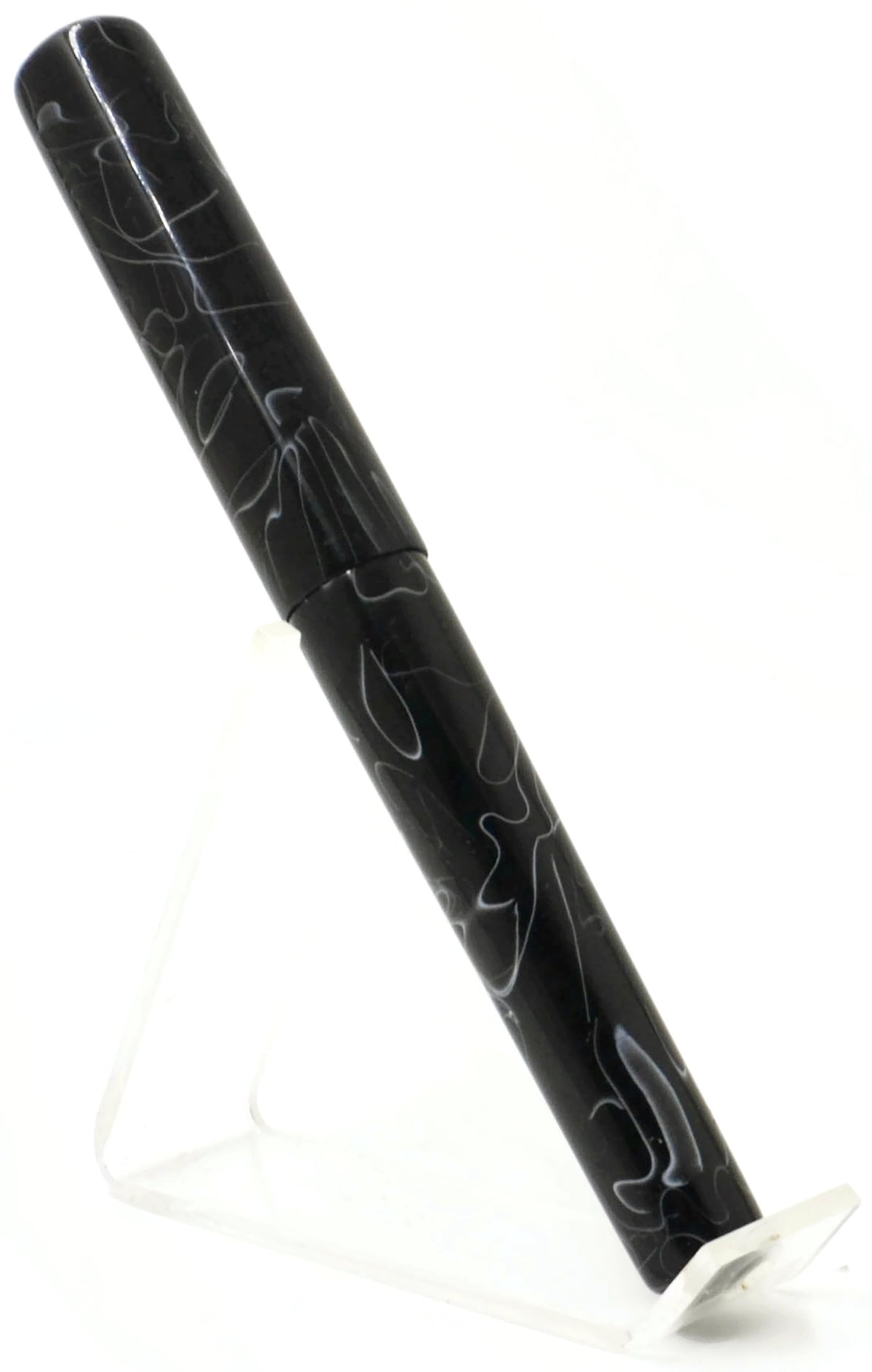 B36 - Black and White Evancio (for #8 nib) (220425)