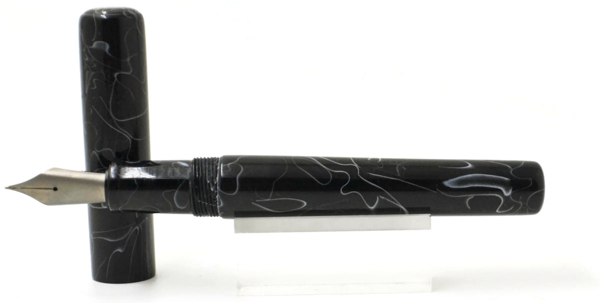 B36 - Black and White Evancio (for #8 nib) (220425)