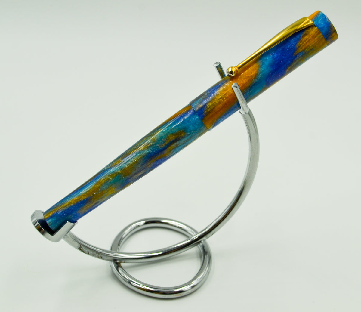 M414C - Blue Macaw Diamond Cast