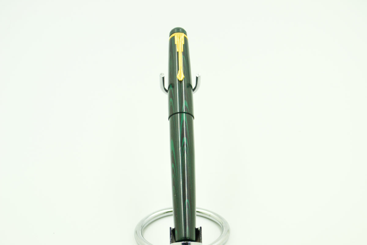 M614C - Americana Pro Black-Green Ebonite